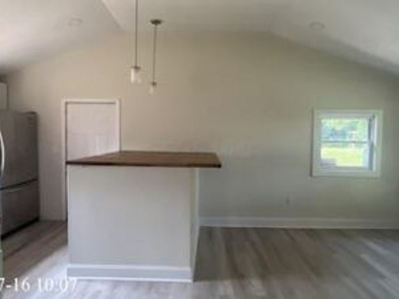 3234 E Avenue, Columbus, OH 43207 Photo 2