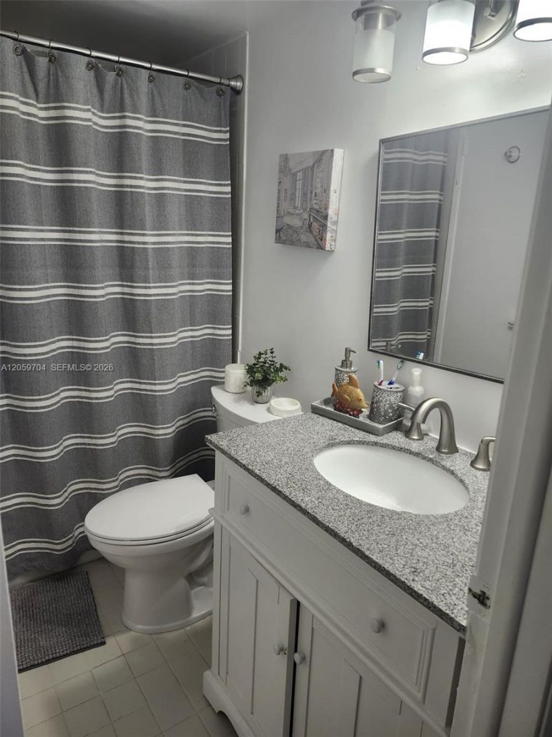 8810 SW 123rd Ct , Unit M103, Miami, FL 33186 Photo