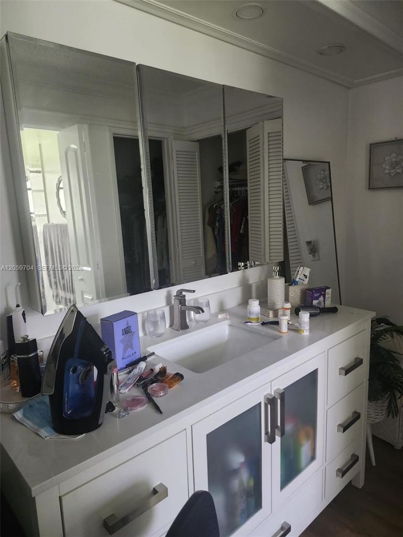 8810 SW 123rd Ct , Unit M103, Miami, FL 33186 Photo