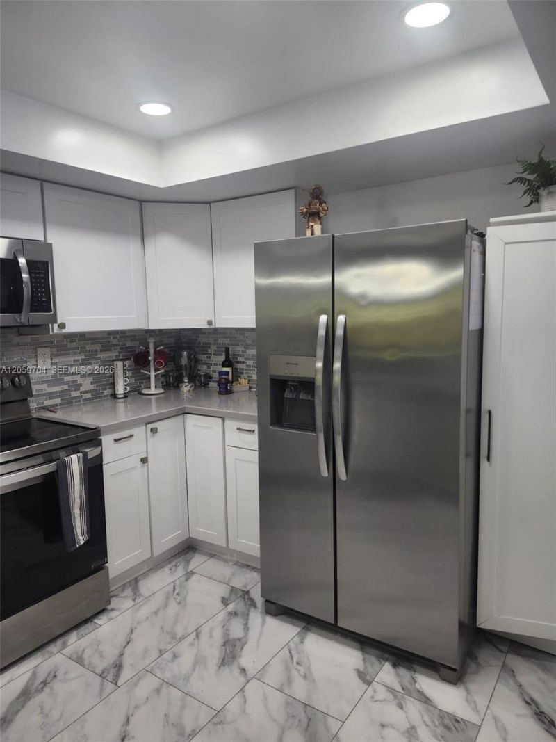8810 SW 123rd Ct , Unit M103, Miami, FL 33186 Photo