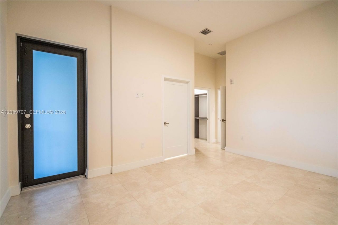 1091 Galiano St, Unit 102, Coral Gables, FL 33134 Photo