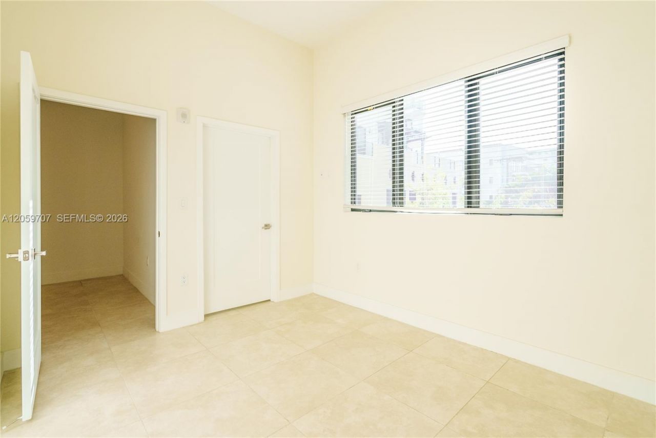 1091 Galiano St , Unit 102, Coral Gables, FL 33134 Photo