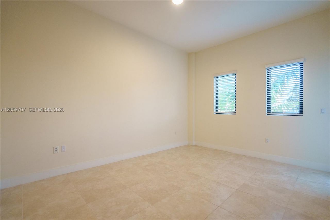 1091 Galiano St , Unit 102, Coral Gables, FL 33134 Photo