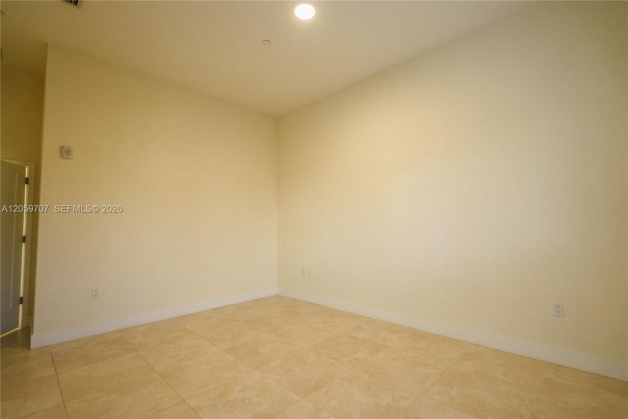 1091 Galiano St , Unit 102, Coral Gables, FL 33134 Photo