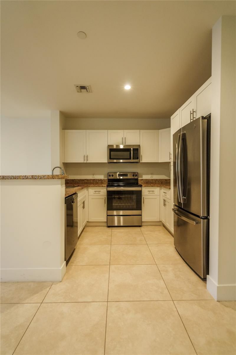 1091 Galiano St , Unit 102, Coral Gables, FL 33134 Photo