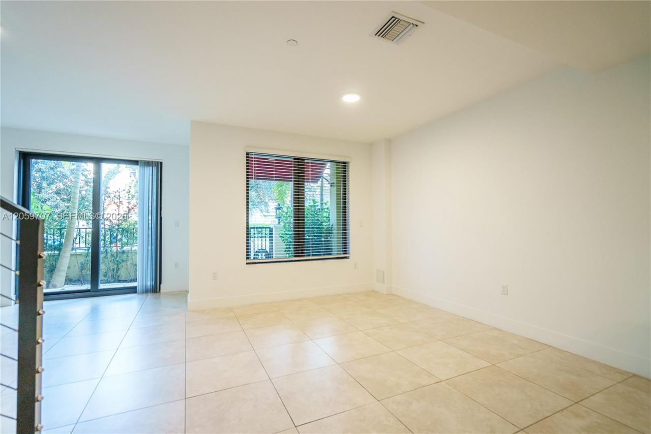1091 Galiano St , Unit 102, Coral Gables, FL 33134 Photo