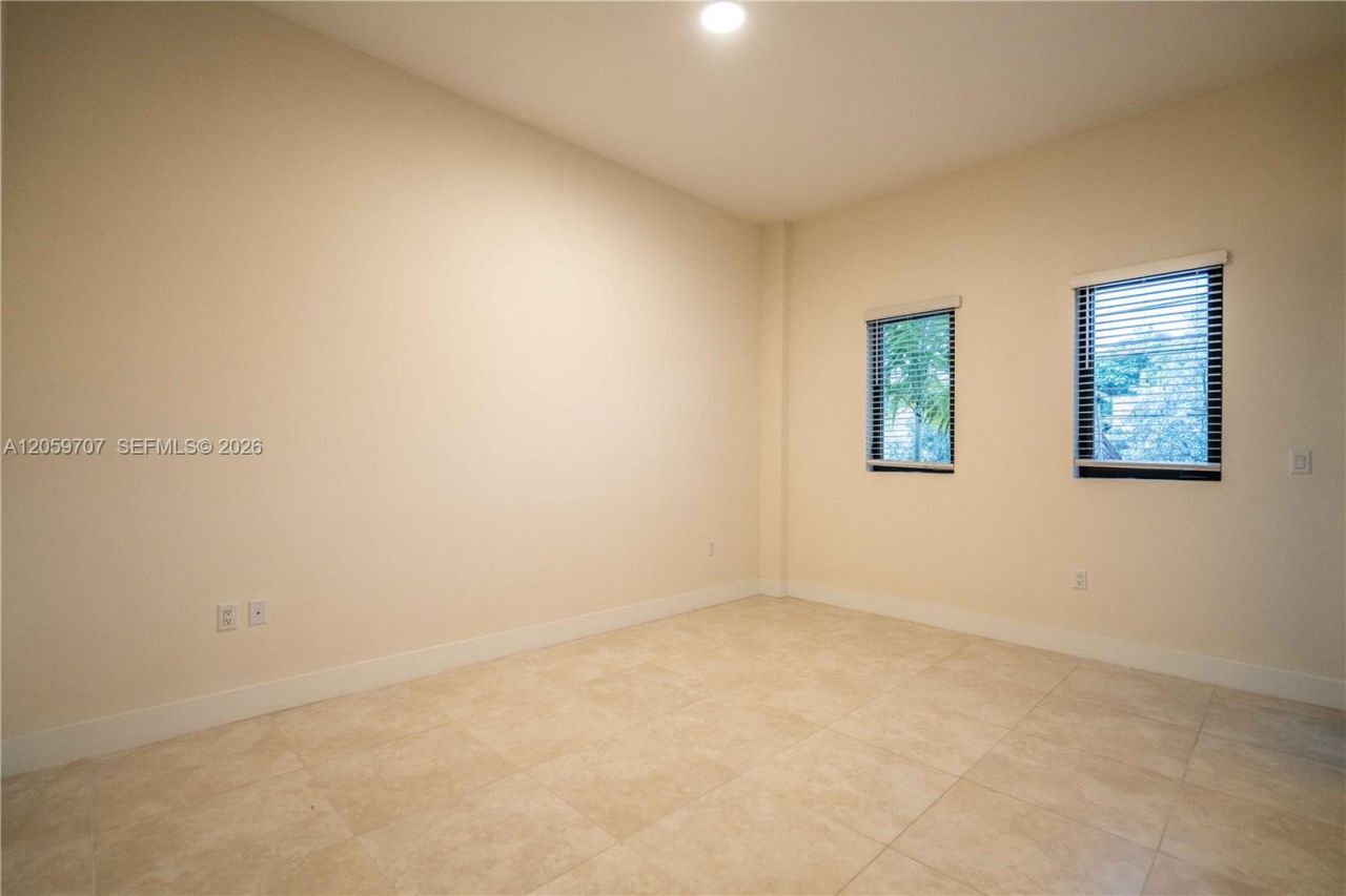 1091 Galiano St, Unit 102, Coral Gables, FL 33134 Photo