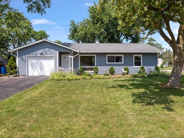 500 Cherry Circle , Glenview, IL 60025