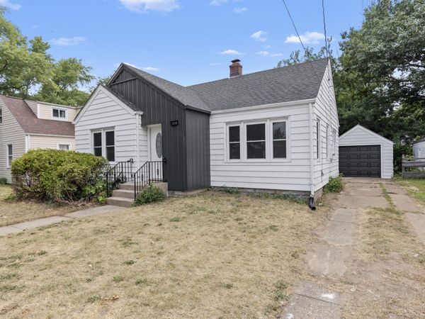 1719 Carney Avenue , Rockford, IL 61103