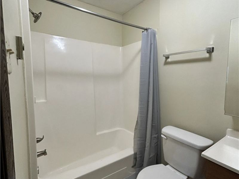 200 fernwood Road, Unit 1, Wintersville, OH 43953 Photo 11