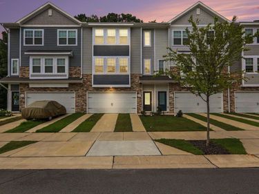 6903 Woodland Stream Place, Raleigh, NC 27616