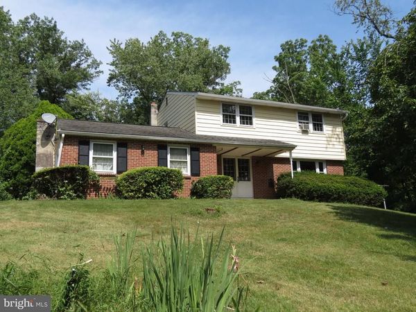 1200 N MANOR ROAD , HONEY BROOK, PA 19344