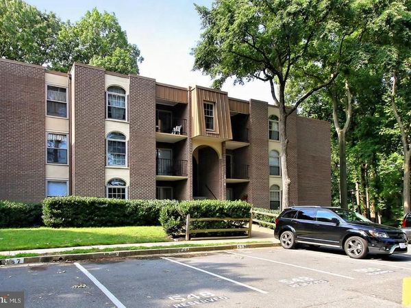 3316 WOODBURN VILLAGE DRIVE , Unit 23, ANNANDALE, VA 22003