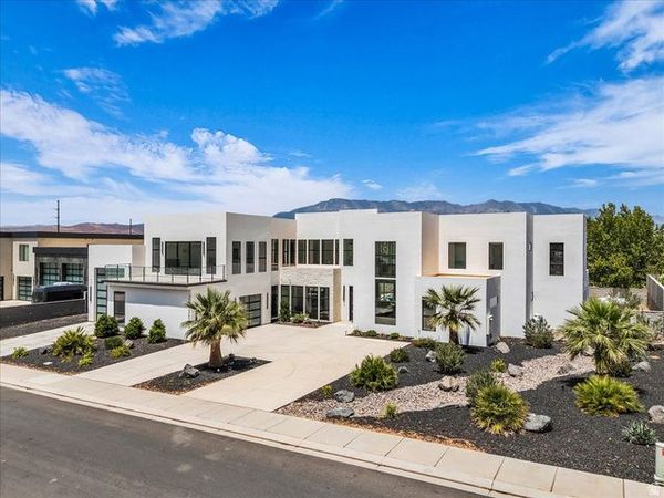 3366 W 2100 S, Hurricane, UT 84737
