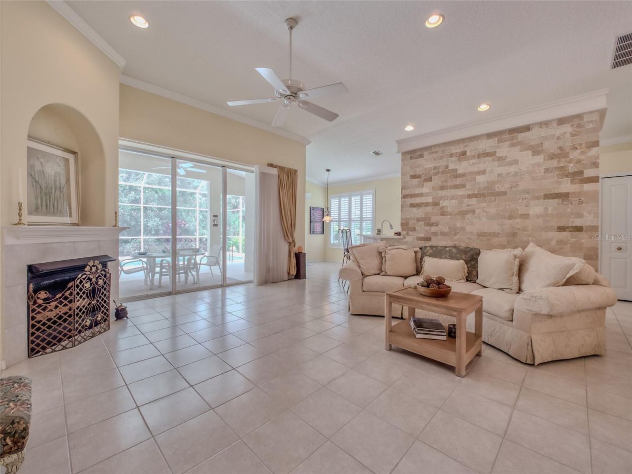 8310 Whispering Woods Court, Bradenton, FL 34202 Photo