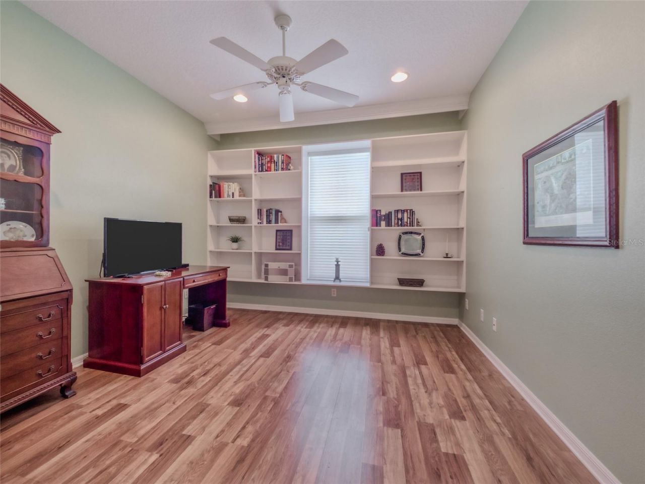 8310 Whispering Woods Court, Bradenton, FL 34202 Photo