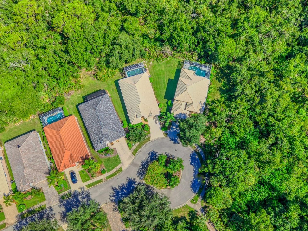 8310 Whispering Woods Court, Bradenton, FL 34202 Photo