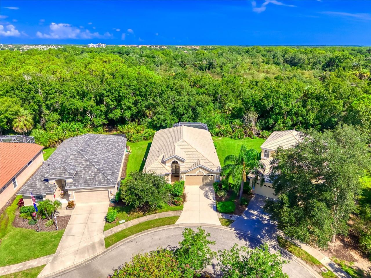 8310 Whispering Woods Court, Bradenton, FL 34202 Photo