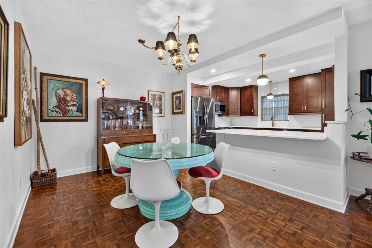 4819 8th Avenue N, Unit 201, Saint Petersburg, FL 33713 Photo