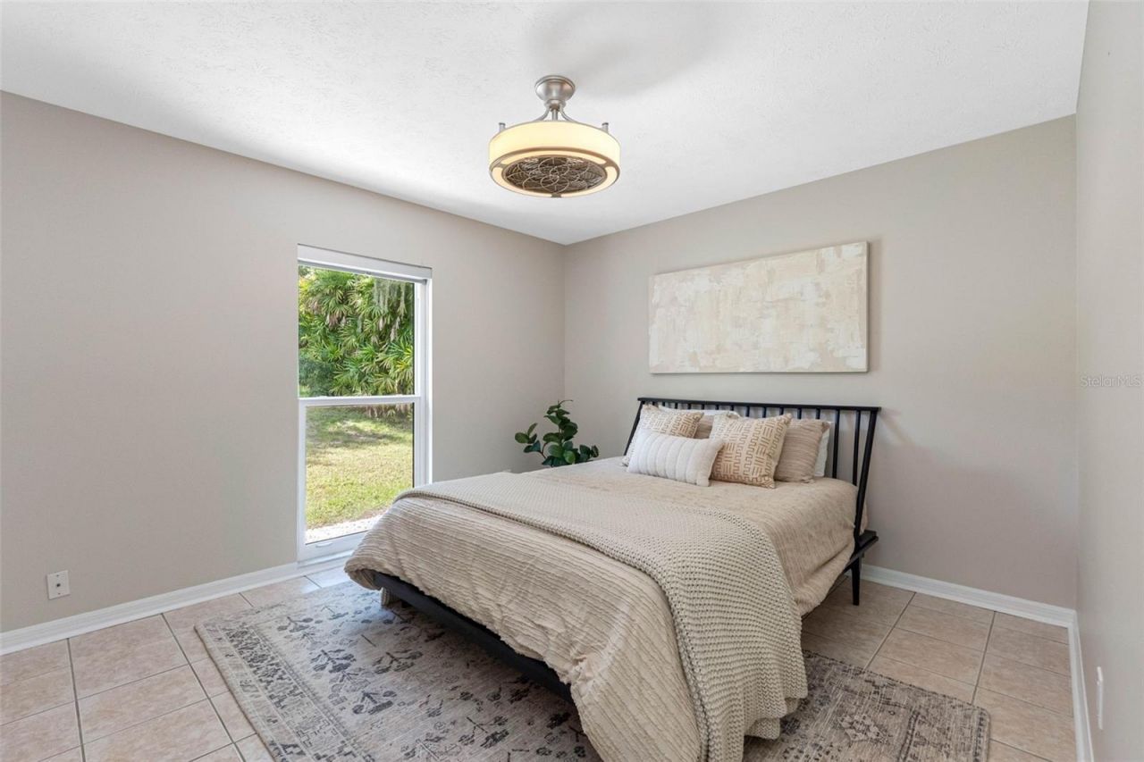 4221 River Hills Drive, Tampa, FL 33617 Photo