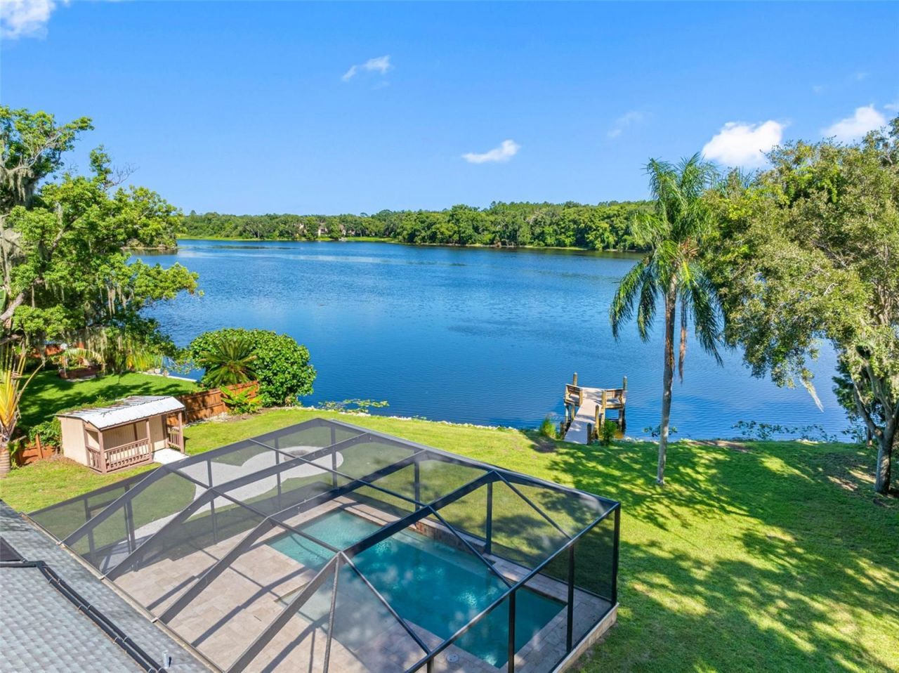 4221 River Hills Drive, Tampa, FL 33617 Photo