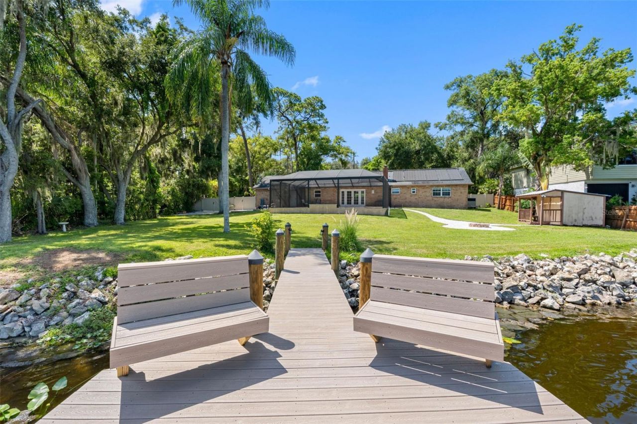 4221 River Hills Drive, Tampa, FL 33617 Photo