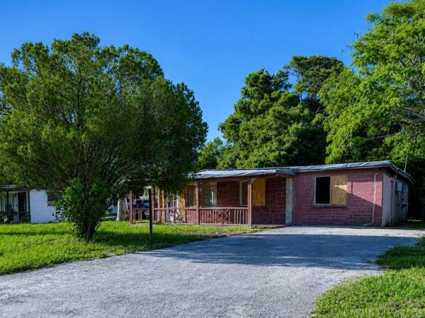 8528 N 92ND TERRACE , SEMINOLE, FL 33777