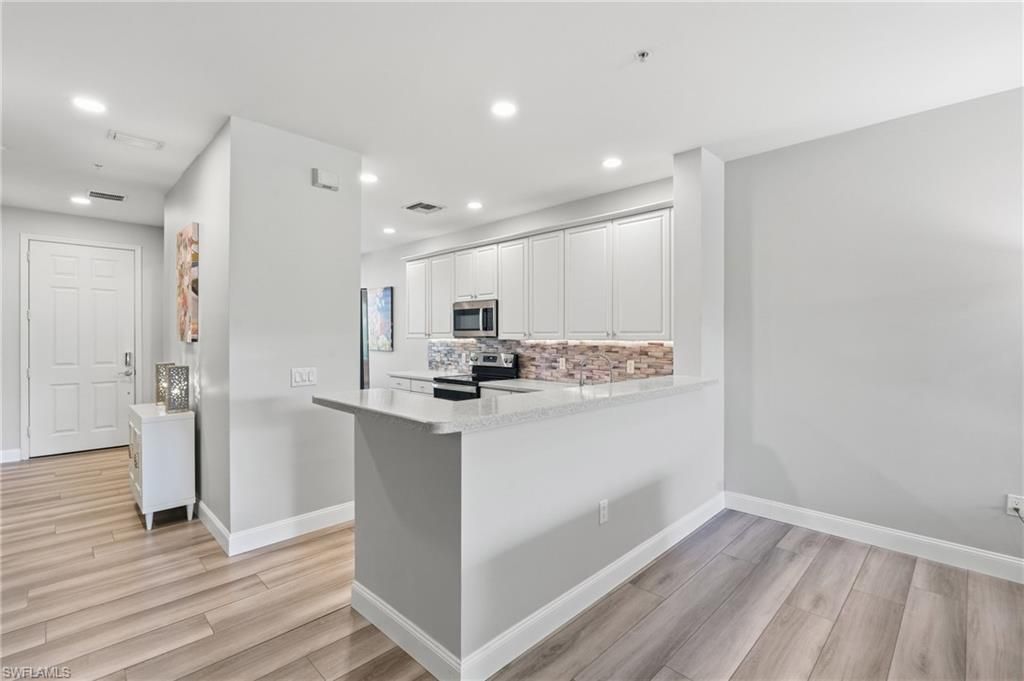 14531 Abaco Lakes Dr, Unit 102, Fort Myers, FL 33908 Photo