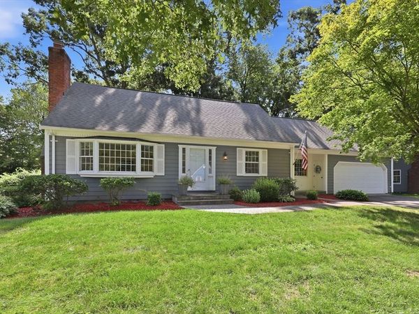 73 Duxbury Lane, Longmeadow, MA 01106