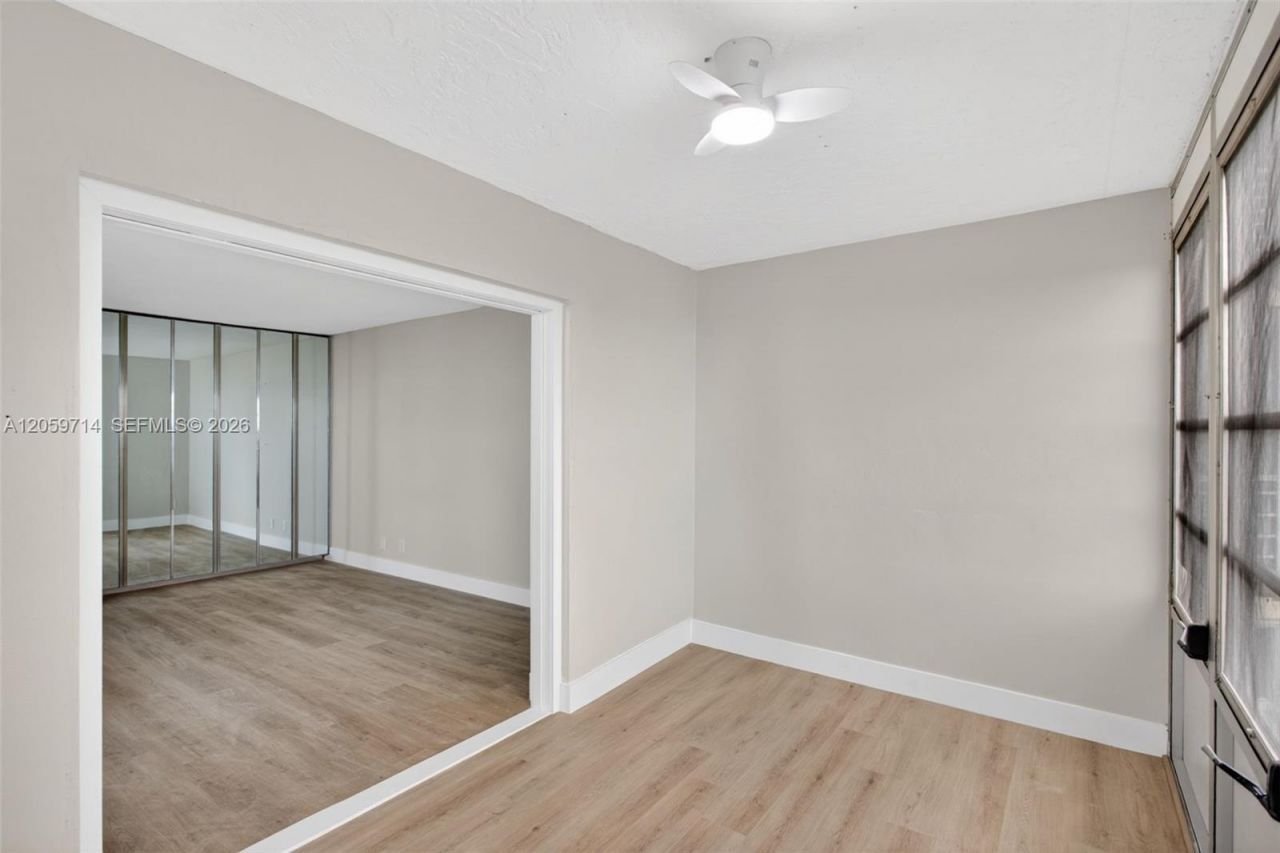 3090 N Course Dr, Unit 807, Pompano Beach, FL 33069 Photo