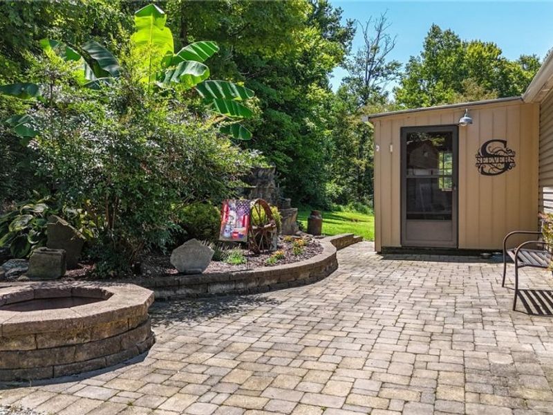 1788 Rosenbush Road, Newport, OH 45768 Photo 3
