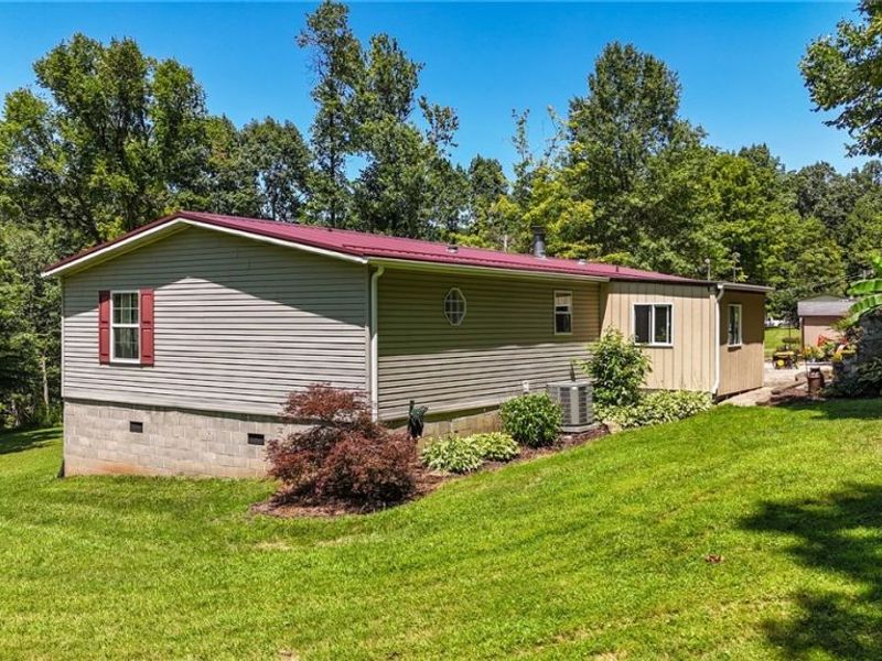 1788 Rosenbush Road, Newport, OH 45768 Photo 5