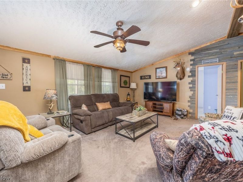 1788 Rosenbush Road, Newport, OH 45768 Photo 7
