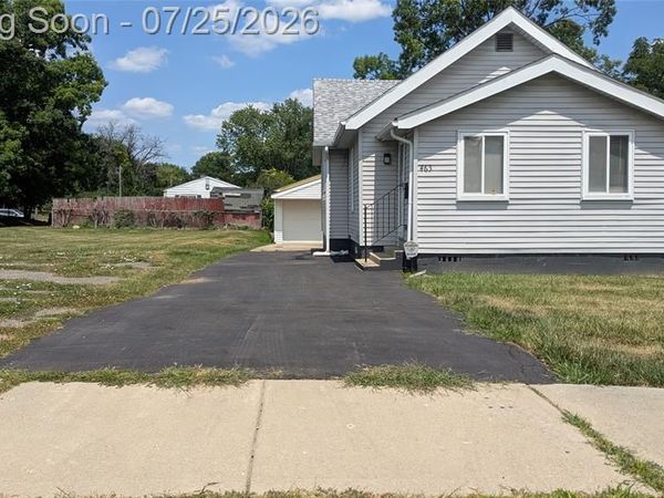 463 Raeburn Street, Pontiac, MI 48342