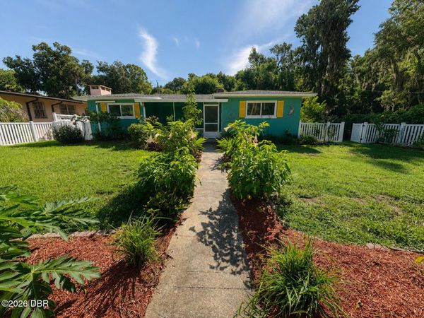 357 S Seneca Boulevard, Daytona Beach, FL 32114