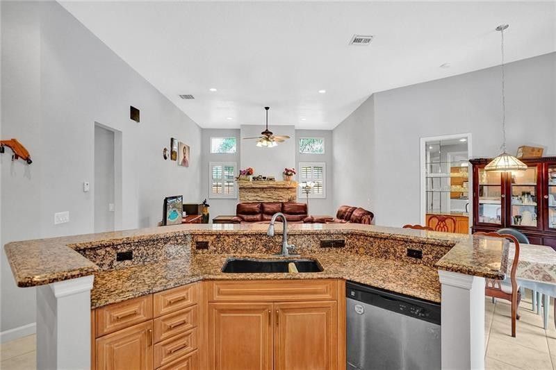 2030 SW 62nd Avenue, Plantation, FL 33317 Photo