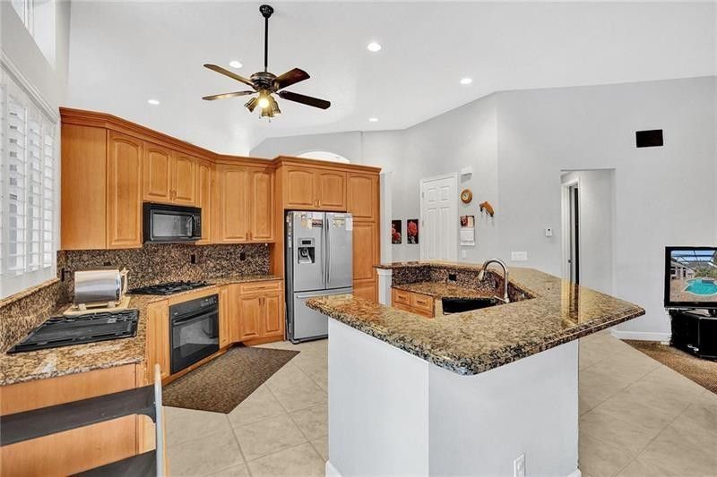2030 SW 62nd Avenue, Plantation, FL 33317 Photo