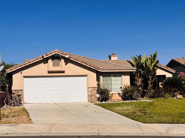 36877 Blanc, Winchester, CA 92596