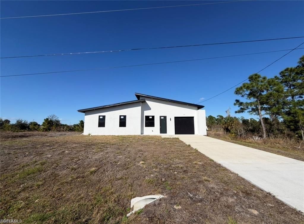 3107 Meadow Rd , Lehigh Acres, FL 33974 Photo