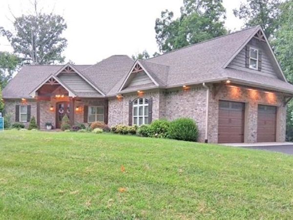373 Doe Crossing Drive, Smiths Grove, KY 42171