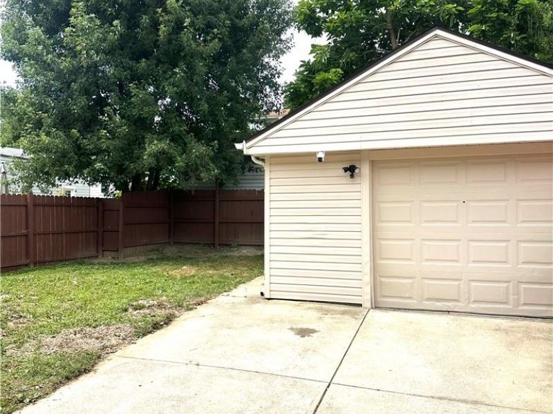 3446 W 136th Street, Cleveland, OH 44111 Photo 18