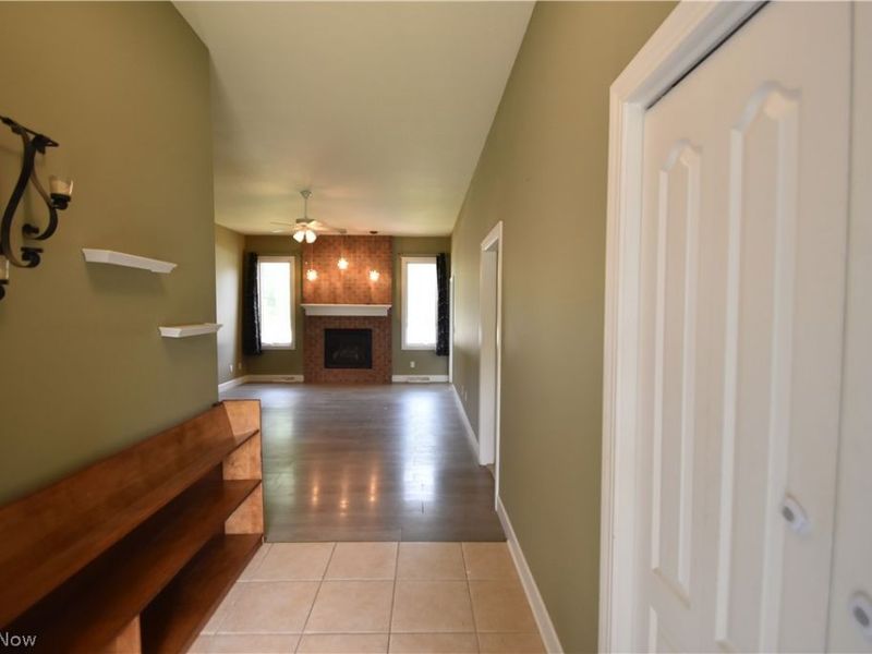 2145 Squirrel Run, Mineral Ridge, OH 44440 Photo 5