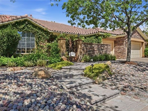 2753 Vikings Cove Lane, Las Vegas, NV 89117