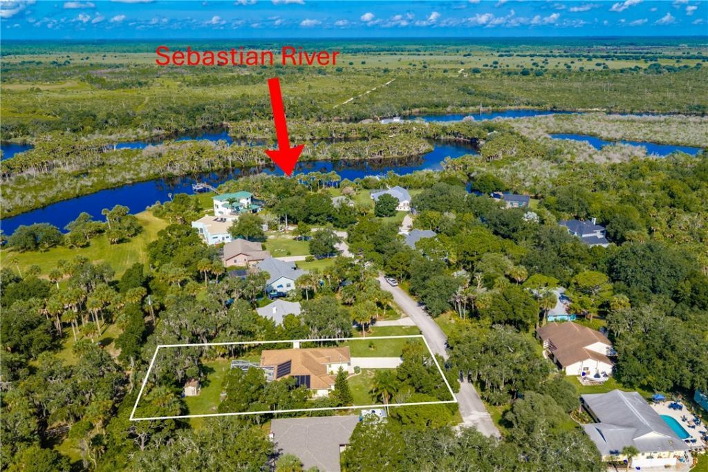 821 Robin Lane, Sebastian, FL 32958 Photo