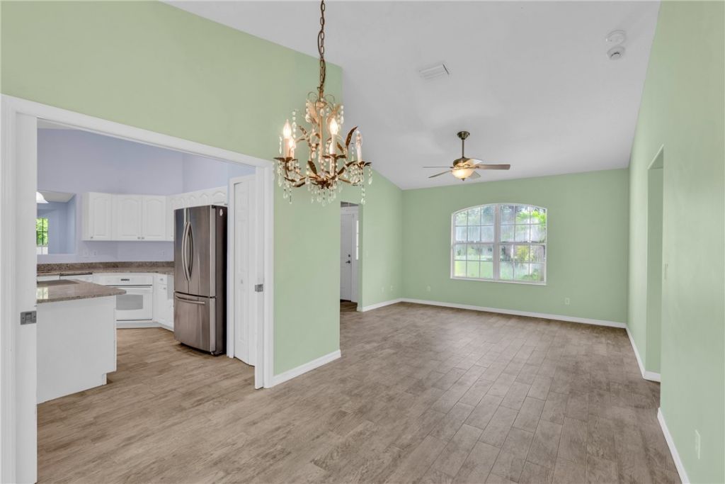 821 Robin Lane, Sebastian, FL 32958 Photo