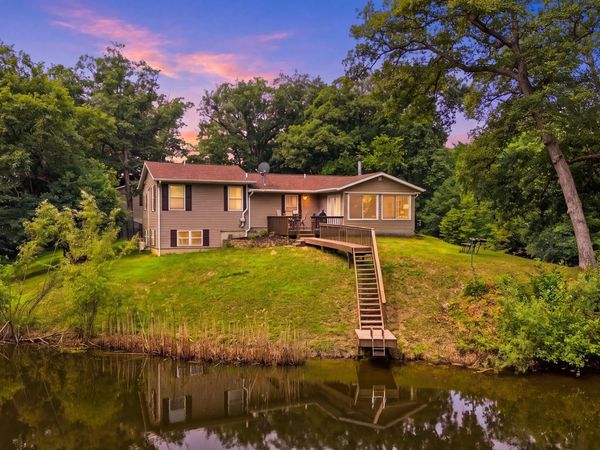 1934 White Oak Road, Mount Pleasant, IA 52641