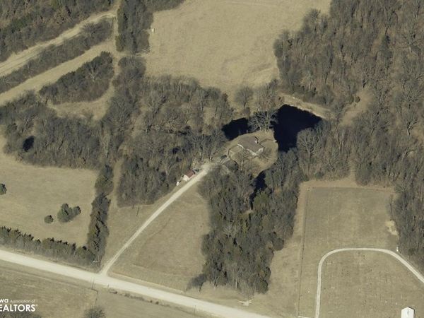 1934 White Oak Road, Mount Pleasant, IA 52641