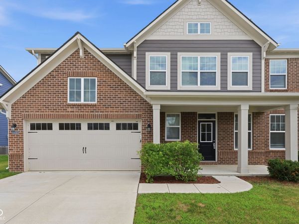 9743 Cimmaron Avenue, McCordsville, IN 46055