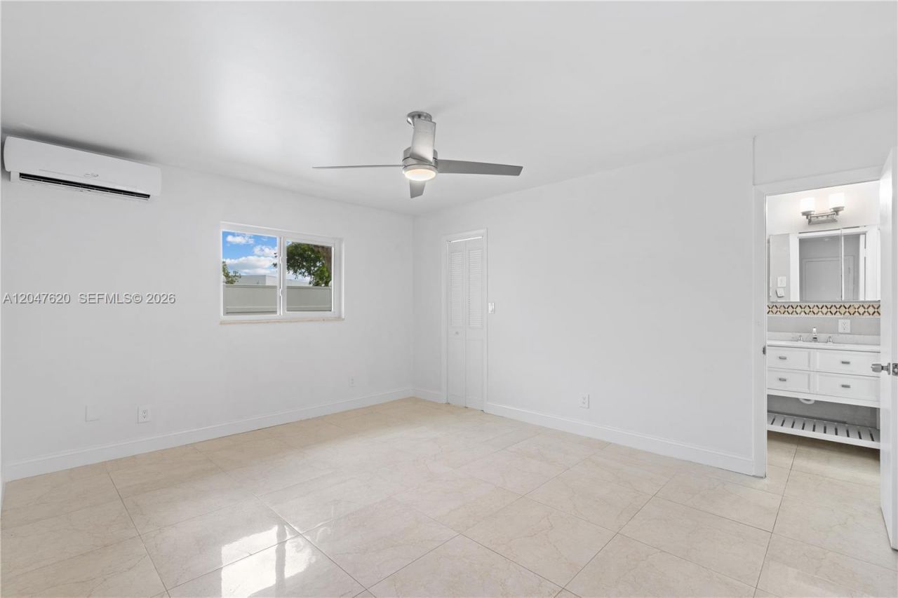 9110 NW 18th Ct, Pembroke Pines, FL 33024 Photo