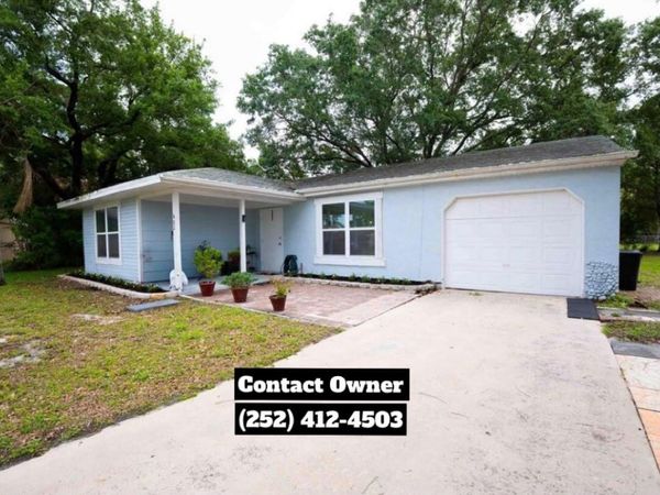 400 SW Ruffner Court, Port St. Lucie, FL 34953